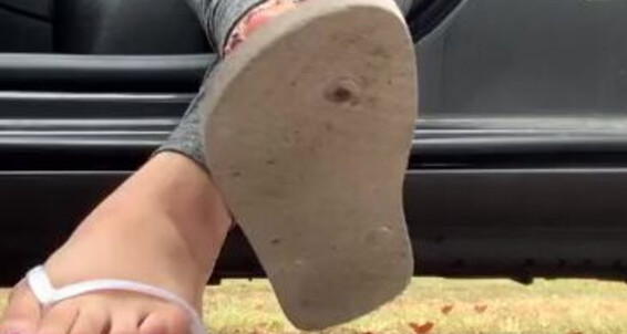 Natasha Aka Vibez3 - Trying To They Outside My Aka Are Onlyfans Dry Car Natasha Painted Freshly Vibez3 Hanging I Sure Toes Make Take Before Off