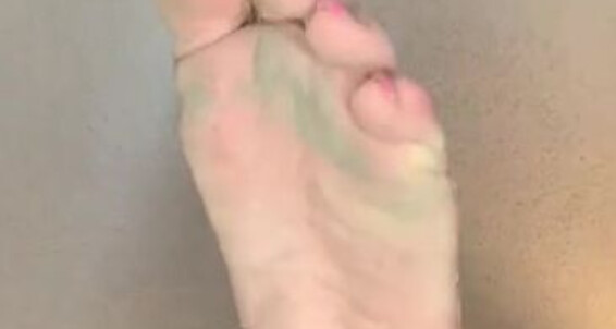 Natasha Aka Vibez3 - Your Dirty Pathetic Bug Aka Onlyfans Natasha A Vibez3 Like Ass Let With Smash Toes Giantess These Me Tiny Soles