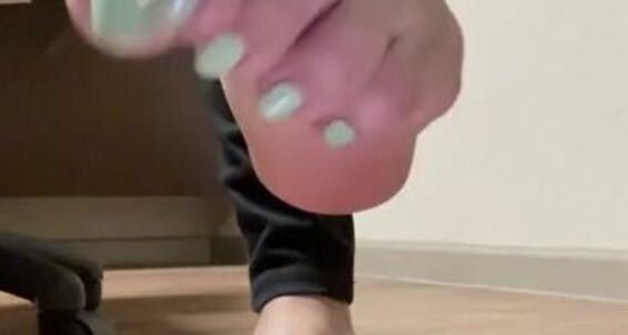 Natasha Aka Vibez3 - Natasha Vibez3 Sticky Play Sticks Shoe My Aka You Hear Some Onlyfans Sweaty In Toms Can The