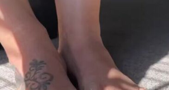 Deedeericanfeet, Video: Onlyfans Gm 05 Toes Soles 2024 Video 04