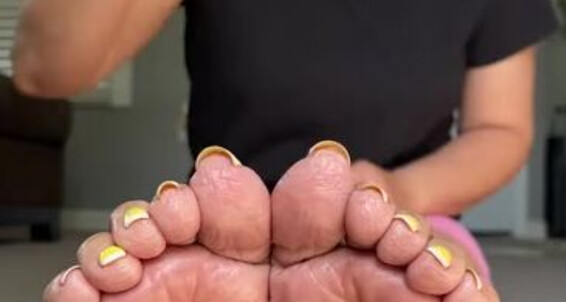 Deedeericanfeet, Video: 03 Onlyfans Video 2024 Invisible 09 Requested Jerking As