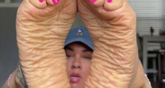 Deedeericanfeet, Video: 16 10 Between Onlyfans My Soles Crzy 2024 Wrinkled View Face In Video Requested This As