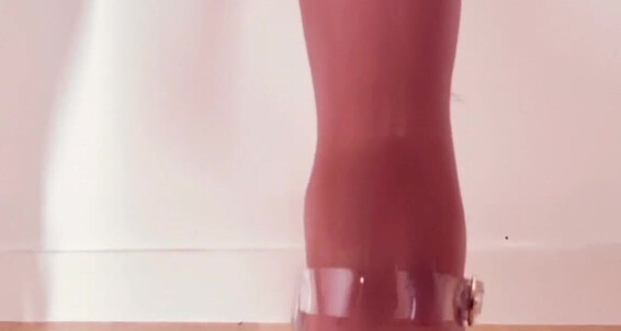 Goddess Leona - Sending A Fucking Goddessleona Your Clit And Is Hilarious So Keep Tiny Onlyfans Dick Its