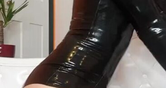 Your Weak To Subservient Onlyfans Of Lady And Out I Tease The Show On Make Me Fuck You Knees Onyx Will