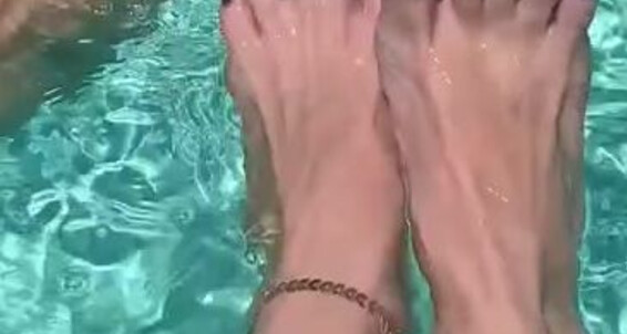 Vixen Arches, Video: Feet Vixenarches Beach Onlyfans