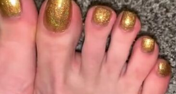 Vixen Arches, Video: Suck Onlyfans Begging You My Toes Vixenarches Please To On