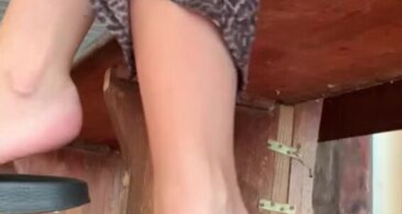 Vixen Arches - Catch Especially Here T Vixenarches Don Looking My Anybody M Onlyfans L Him I Not Let For At Man Waiting You Feet