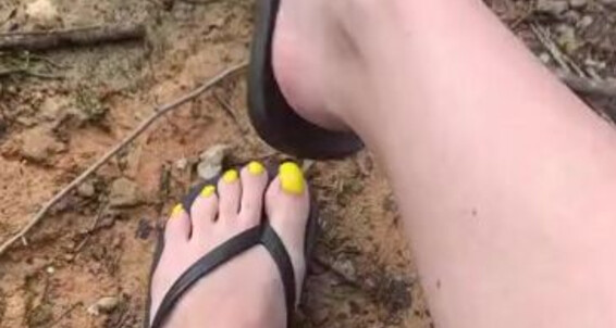 Vixen Arches - Didn It This Long T Vixenarches Yellow My Think Would Onlyfans Love I But Makes Pop Really Toenails Feet