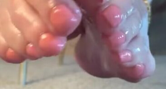 Vixen Arches, Video: Flip My I Flops Oily Vixenarches Soft Also Feet Black Popping With As Calves Veins Wear Onlyfans Toned Off Show