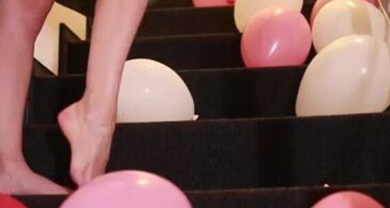 Aimee Kelly, Video: Feet Kellytheaimee Onlyfans Kelly Aka Party Aimee And Balloons
