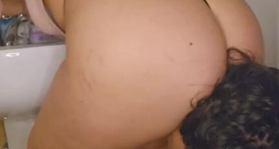 Dont A Need Your How If I Is Deaveronica01 Chair Thats Onlyfans Much In Care Neck Pain