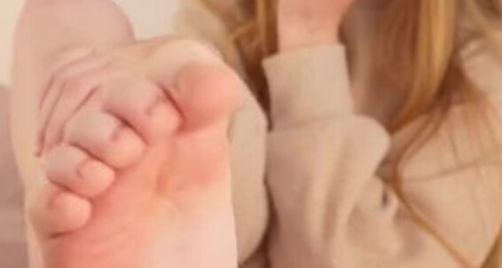 Eliza Nicy - Removal Dirty Talk Nicy Eliza Onlyfans Socks Sniffing Feet