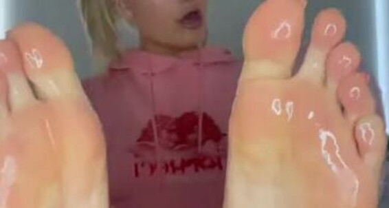 Goddess Leoni - A Fetish Joi Countdown Cum Foot Goddessleoni With Soles Onlyfans Oily Video