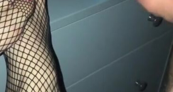 Maitresse Parker - Maitresseparker And My Fishnet Red 214834 Onlyfans Varnish In Tights Feet