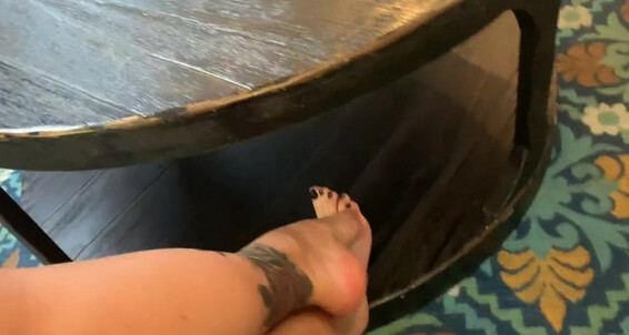 Temptress Raven - It Diego To Temptress My Aka Onlyfans Under Raven Tableor And I Just The Tie Make Eve Want Throug You Worship San Ca Evetemptress Feet