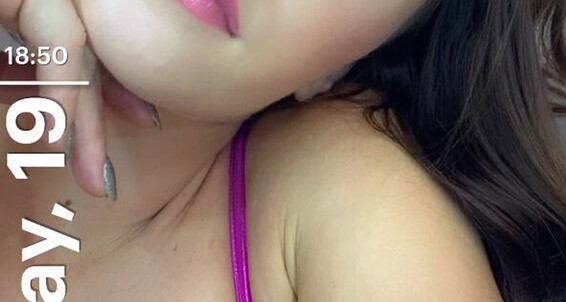 Hannah James - 2021 19 2140436065 Hannah 06 James