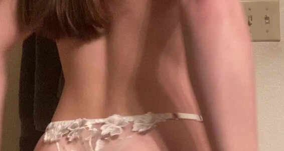 Megan Marx, Video: 16 03 Booty Bouncing And 2021 Shaking 2056392204