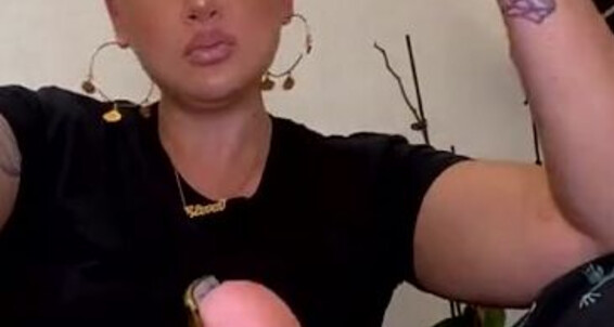 Anushka Velvet, Video: Earlier Miss My No Anushkavelvet Worries Big Red You Wine Gorgeous Gold Chrome Pedi Live Onlyfans Did And This
