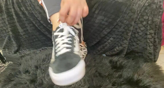 Other Anushkavelvet Just I One Fluffy They Pretty You These Paid The By Mean Bought Onlyfans Re Vans And Of Day