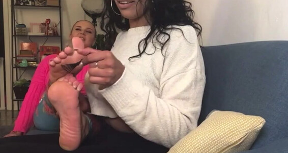 Anushka Velvet, Video: S Not My Anushkavelvet I He Man Pre T The Erotichigharchs Feet Won Secret Way Onlyfans Little F If A Date Pleases Love