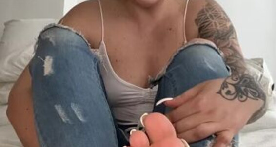 Beg Anushkavelvet Featuring For Simps You The Simpiest 2 Sph White Pedi Make Onlyfans New Shiny And A To Of Drool Fo