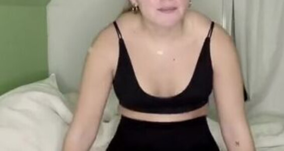 Goddess Ophelia, Video: Onlyfans With Stretching Goddessophelia For Thanks