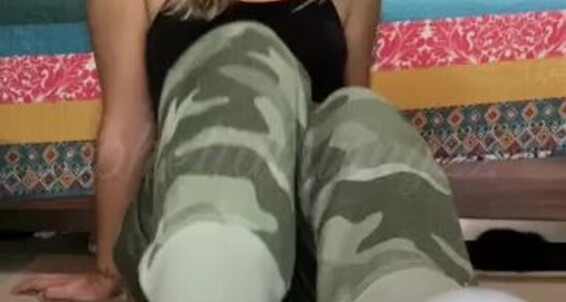 Goddess Ophelia, Video: Потные Вонючие Какие Подошвыкомментируйте 2 Onlyfans Ниже Ваши Мои Носки Любимые Обувь Goddessophelia Или Грязные