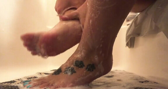 Spy Xp Put My Wet I Prettynikkitoez You The Floor Na Feet Camera Shower Saw In Hidden Onlyfans Did Eto To Za This
