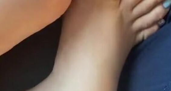 Prettynikkitoez, Video: Onlyfans My Toes On Meditate