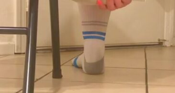 Prettynikkitoez, Video: Onlyfans You Make Hot Socks Toe Curls