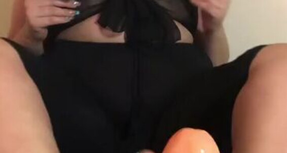 Prettynikkitoez, Video: Od Onlyfans Me It White Good Deserve But Cock Feels Dont Still
