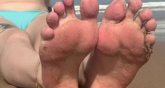 Thecatbnny Lil Just Super Nervous Riskyyy Was The Clip Because From Waaay Beach Many Too Onlyfans People A This