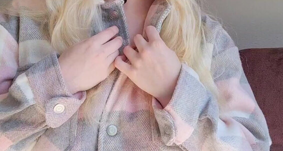 Sarahsuniverse, Video: Source 0Groi90Trd25Yovuqp4K8 Sarah Shaye