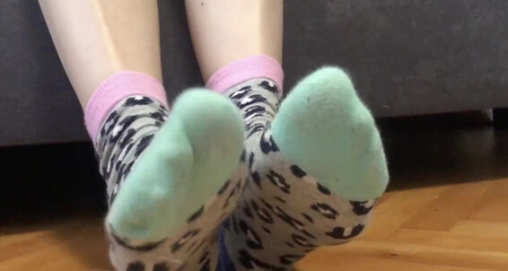 Red Queen, Video: 02 My Sexy 01 Video Red Queen Feet 2020 Print With Nicknamed Femdom 94 Leopard Onlyfans Beautiful Socks Taking Off
