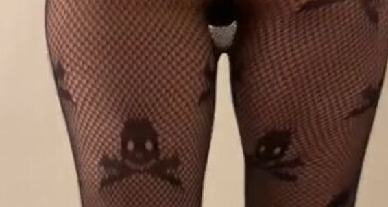Red Queen, Video: 10 Boy Ass My Good Video Send Red Queen Worship Like Halloween Feet 31 Nicknamed In Femdom 94 Onlyfans And A Nylons 2022