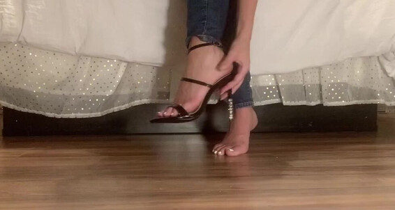 Sweetfeet2018, Video: S Onlyfans New Shoes Try Them Gd Sweetfeetfans Nicknamed Let
