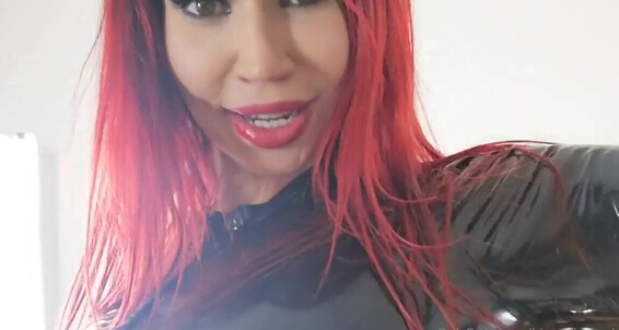 Bianca Beuachamp - 2020 Source Biancabeauchamp 5F3Ac3F22714445Aa9F01 08 17