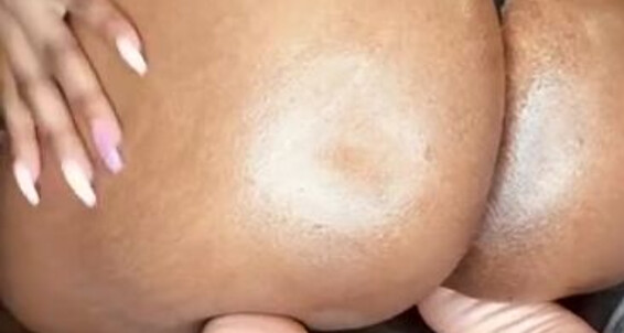 Charming Foxxy, Video: Not Ass Foxxy Oily Match Big Told Try You Soles Me Charming With Nicknamed Onlyfans Someone A To Charmingfoxxy Love