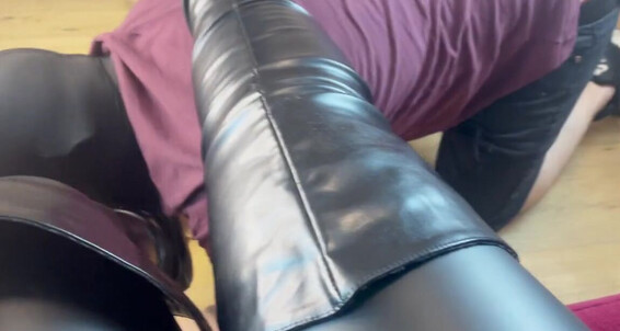 Lady Ayse, Video: Lady Boots Onlyfans So Kneel On Ladyayse Good My Kniet Nicknamed Vor Stiefel Ayse Meinen He Brav Er