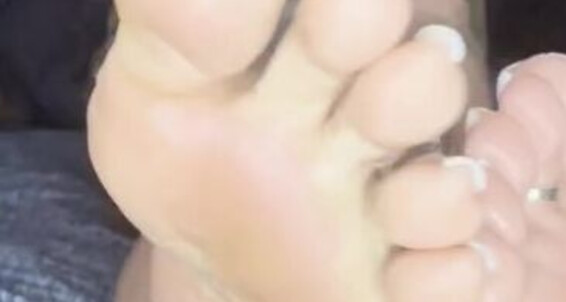 Morning Horny Good Lil Up Stroke Nolovejustfeet Go That Like Foot Ahead Nicknamed Nolove Slut Justfeet Feeling Onlyfans Did Someone Wood And A Wake