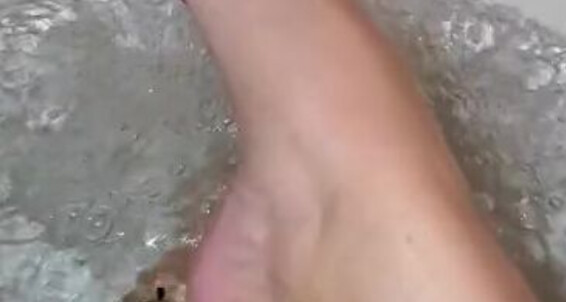 Wonderaeetwoman, Video: Bath Achy Late Onlyfans Soaking Last Training Nights My Nicknamed Krav Maga From Body Night Wonderfeetwoman