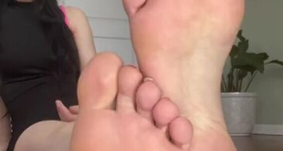 Innocentfeetbabe, Video: D Onlyfans Video Fetish 2024 96961 Nicknamed Leaked Foot 04 30