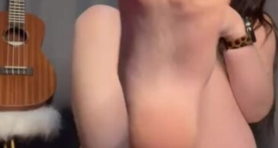 Innocentfeetbabe There Onlyfans Nicknamed Hey T7