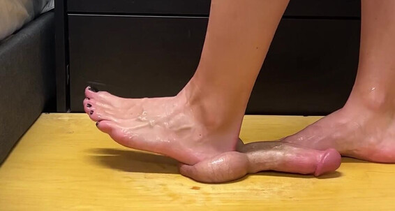 Goddess Kloe, Video: 02 Cumjob Stomp My Barefoot I Video C4S 12 Harder The Goddesskloe Kloe Is Bigger Nicknamed On Goddess Onlyfans Hardcore Available This 2022