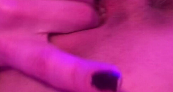 Hayleex, Video: Hayleex-16-02-2021-2034035662-Fingering-Myself-On-The-Bed