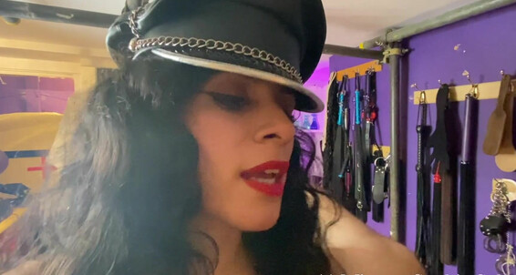 Mistresssophiasahara-26-12-2020-1517038640-Happy-Boxing-Day-Pervs-As-Promised-Here-Is-An-Extra-Full-Length-Clip-This-Week-Don-T-S