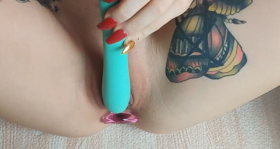 Pupsicle-Stick-06-10-2020-1028479319-Big-Orgasms-With-A-Glass-Buttplug.