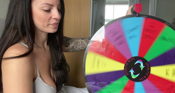 Sophia-Leighxx-20-10-2019-73945906-Here-Are-The-First-Lot-Of-Spins-For-Today-Congrats-Guys-Xxx