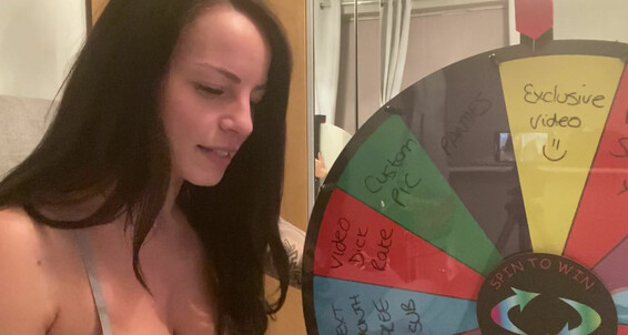 Sophia-Leighxx-20-10-2019-74173571-Final-Spin-The-Wheel-Sunday-Thankyou-Guys-For-Everyone-Who-Has-Taken-Part-Love-You-Al