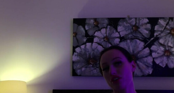 Moneybirdette-23-02-2020-158245214-Cam-Soda-Hopefully-Now-That-My-Boobs-Are-A-Little-Better-Molly-Can-Give-Me-Some-Shoes-In